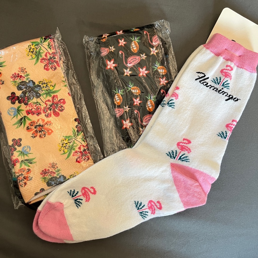 Pink Flamingo Tropical Pineapple Floral Crazy Socks Graphic Novelty Art Retro 3x